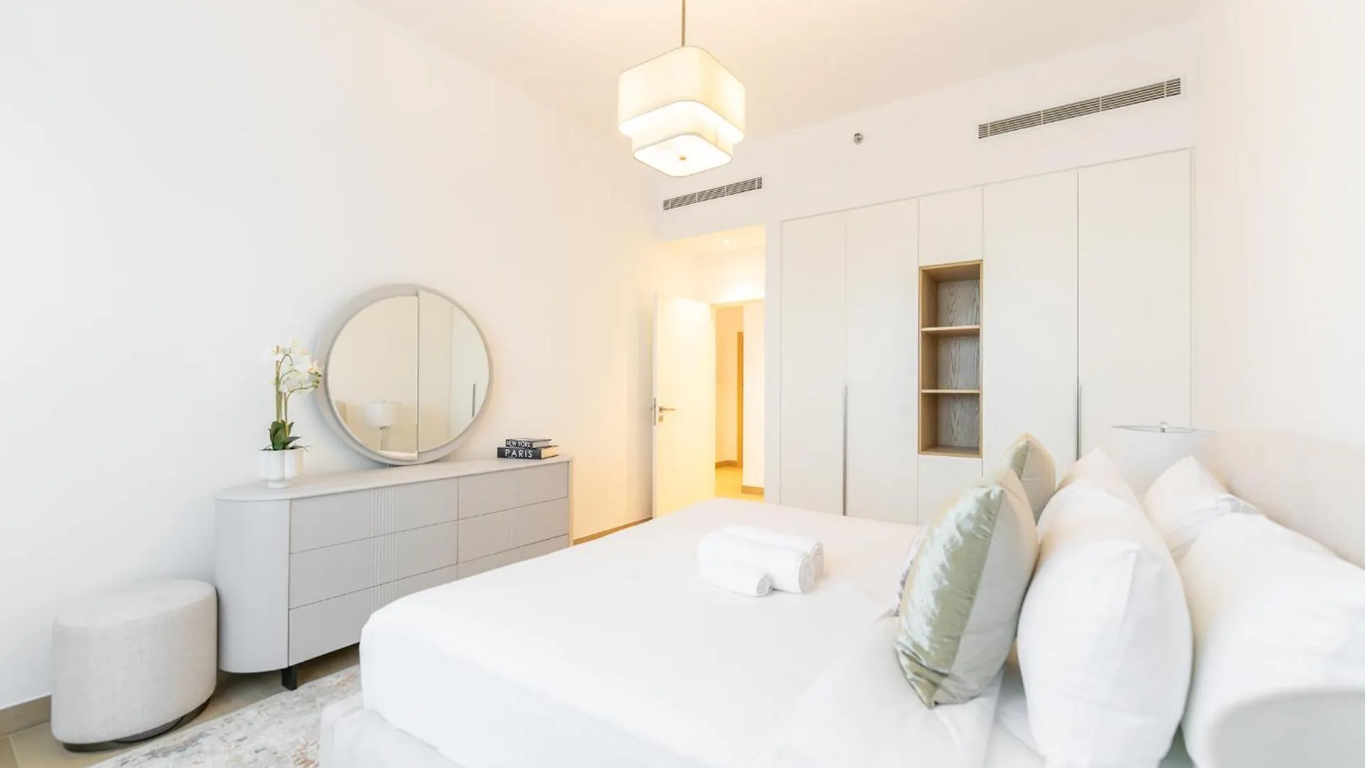 Veluxa - Mediterranean 1Bed With A View! Dubai 0*,