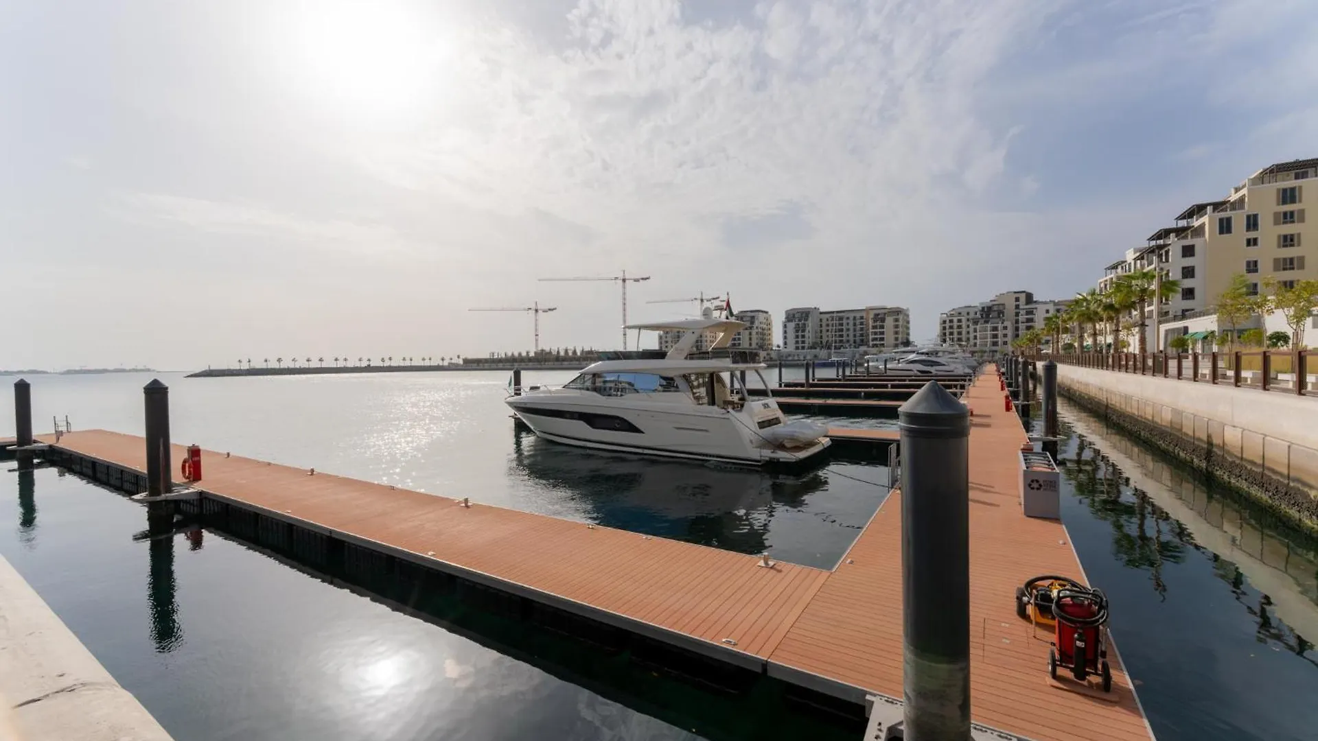 Veluxa - Mediterranean 1Bed With A View! Dubai
